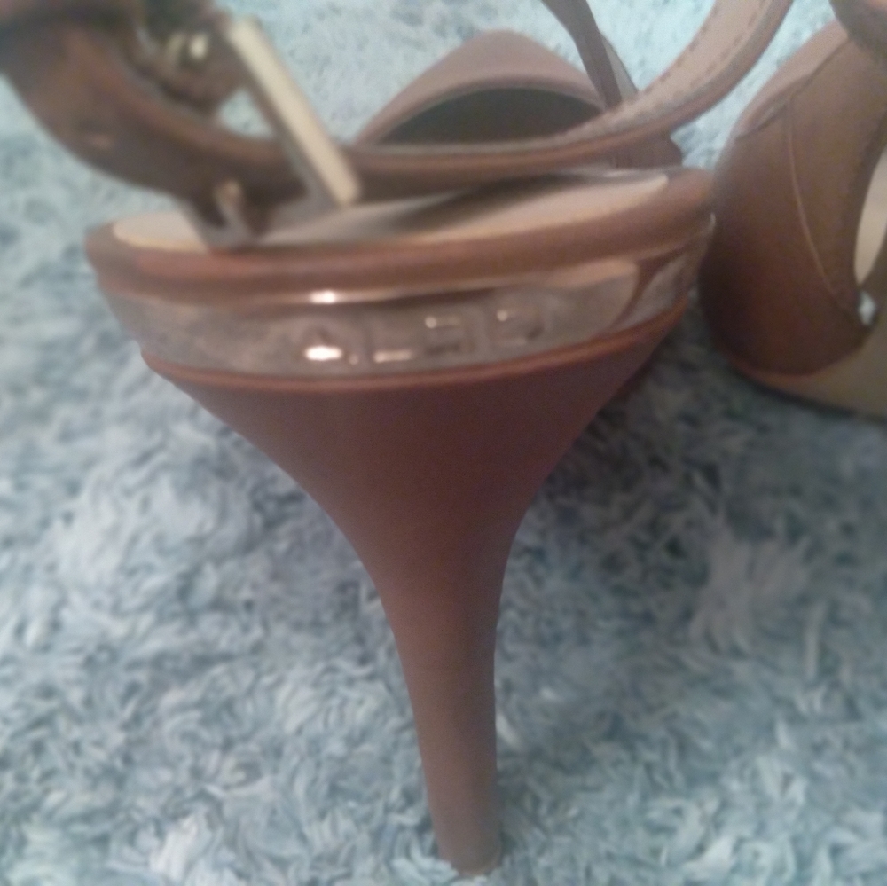 Super Sexy Brown Aldo Slingbacks!! - Picture 4 of 7